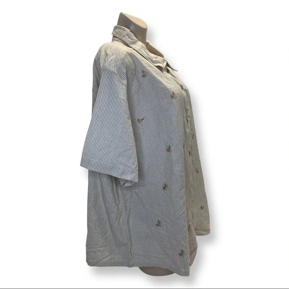 At Last & Co. Striped Button Shirt a size 22/24 New Without Tags - Picture 2 of 7